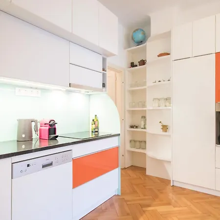 Central - Spacious - Classic Charm Budapest Exterior photo
